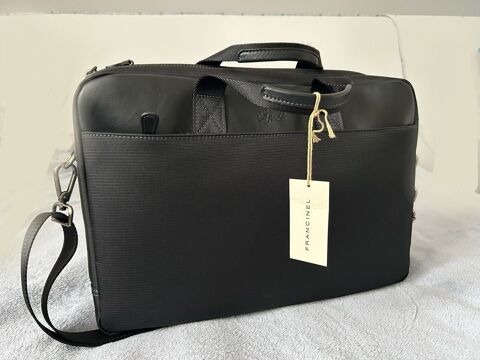 GRANDE Mallette/Sacoche RIGIDE + NEUVE avec nbx rangements 105 Nantes (44)