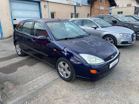 Ford Focus 1.8i Trend 2000 occasion Saint-Genis-Pouilly 01630