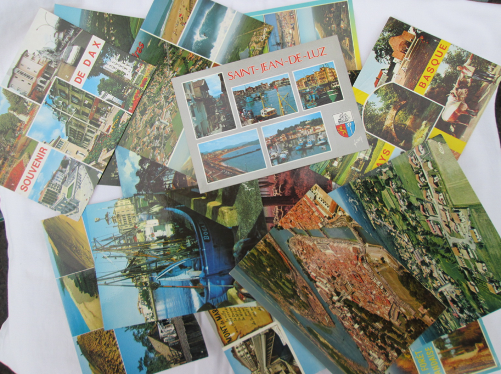 Lot de 50 cartes postales de France 
