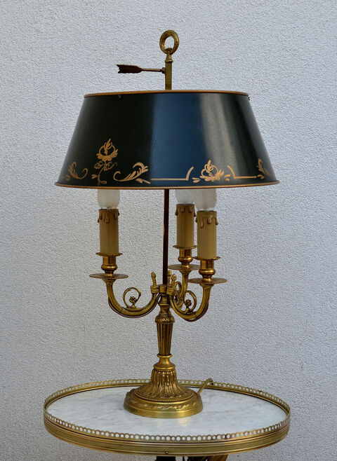 Lampe Bouillotte en bronze finement ciselé abat jour en tôle 630 Pantin (93)