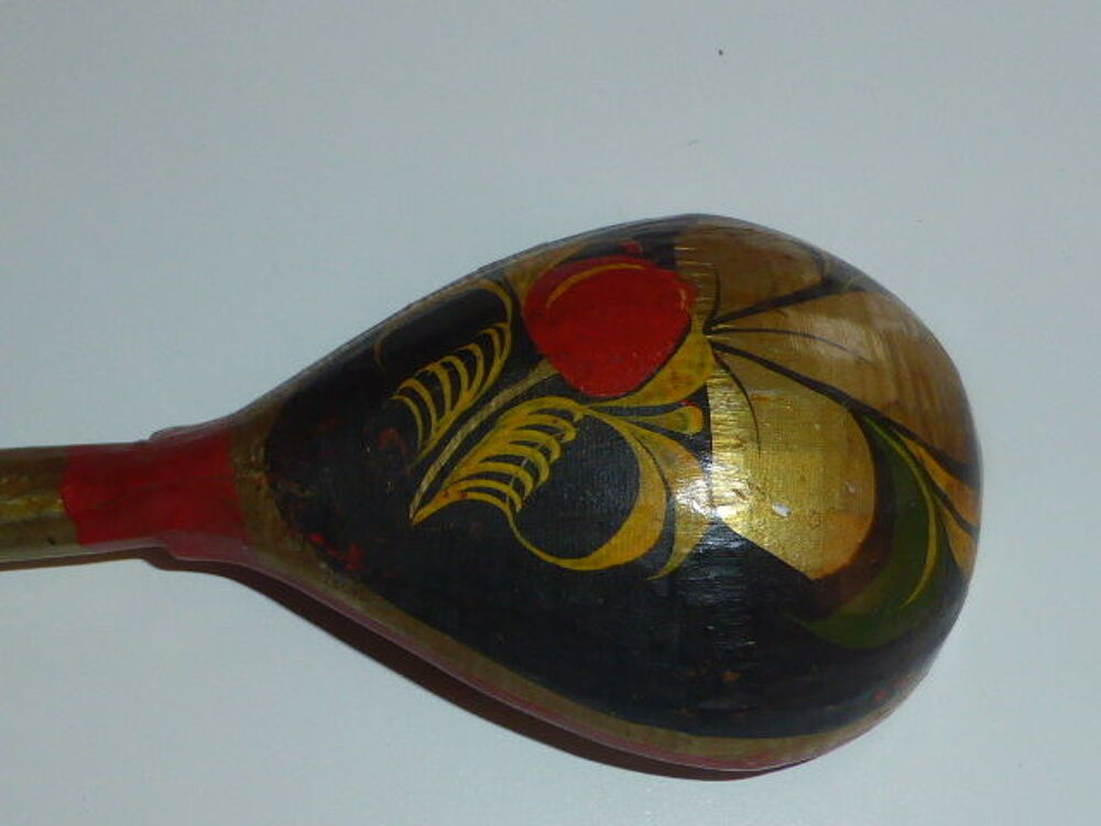 Vase et cuill&egrave;re en bois russe d&eacute;cor fraise Décoration