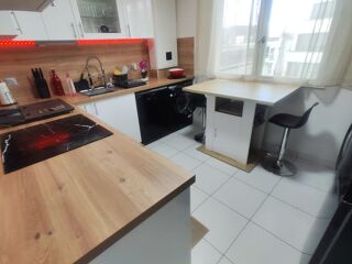  Appartement à louer 3 pièces 66 m²