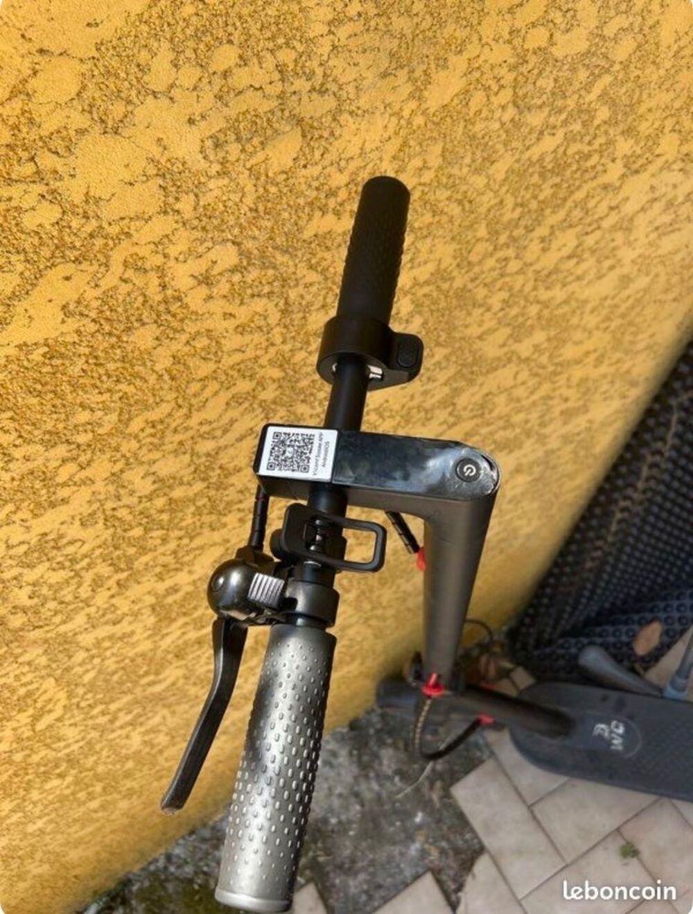 Trotinette &eacute;lectrique Vélos