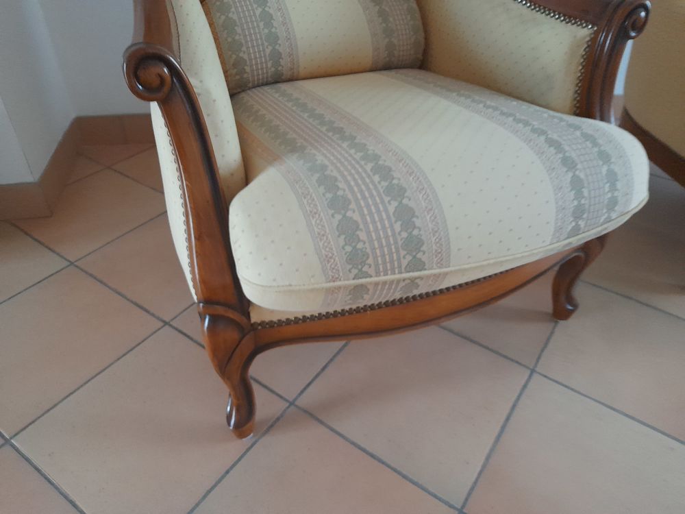 Canap&eacute; et 2 fauteuils Meubles