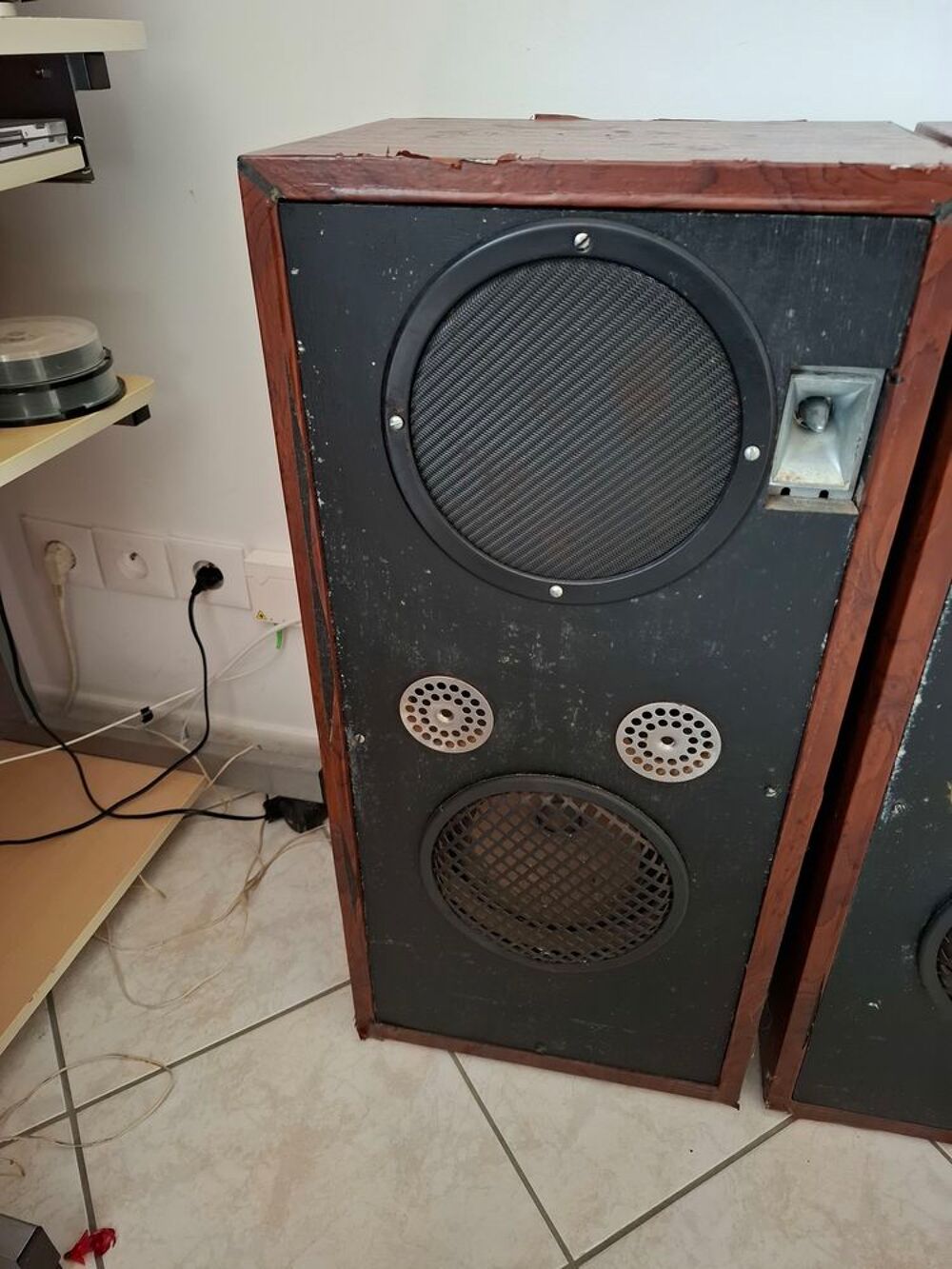 baffle industriel en bois Audio et hifi