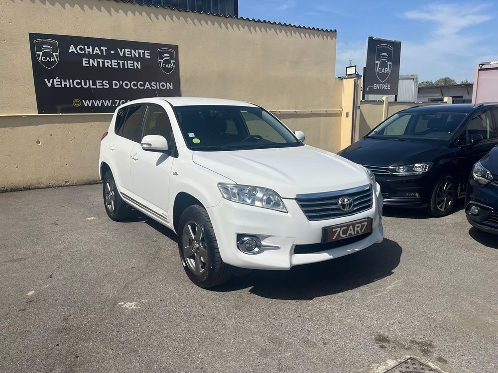 RAV 4 RAV4 150 D-CAT 4WD FAP Limited Edition A (9 CV) 2012 occasion 77170 Brie-Comte-Robert