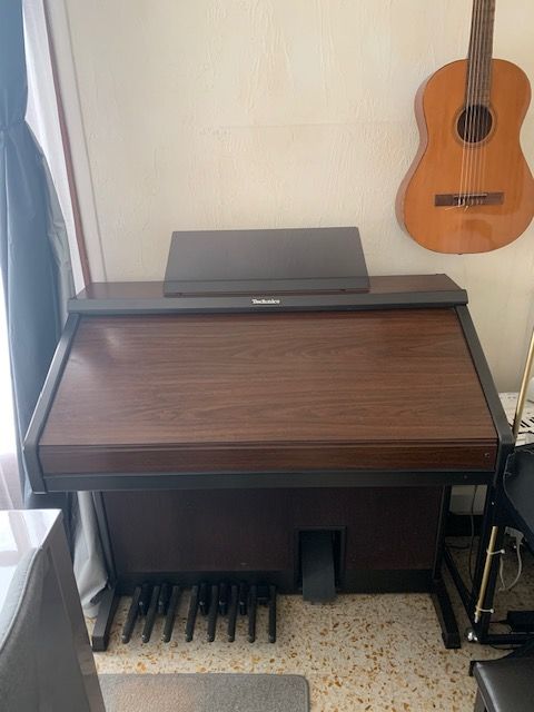 Orgue TECHNICS PCM SOUND EX70 300 Villeneuve-Loubet (06)