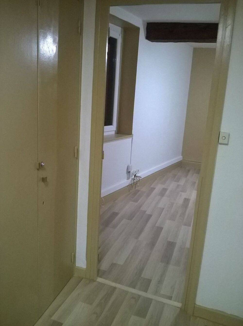 Location Appartement APPARTEMENT T3 Étoile-sur-rhône