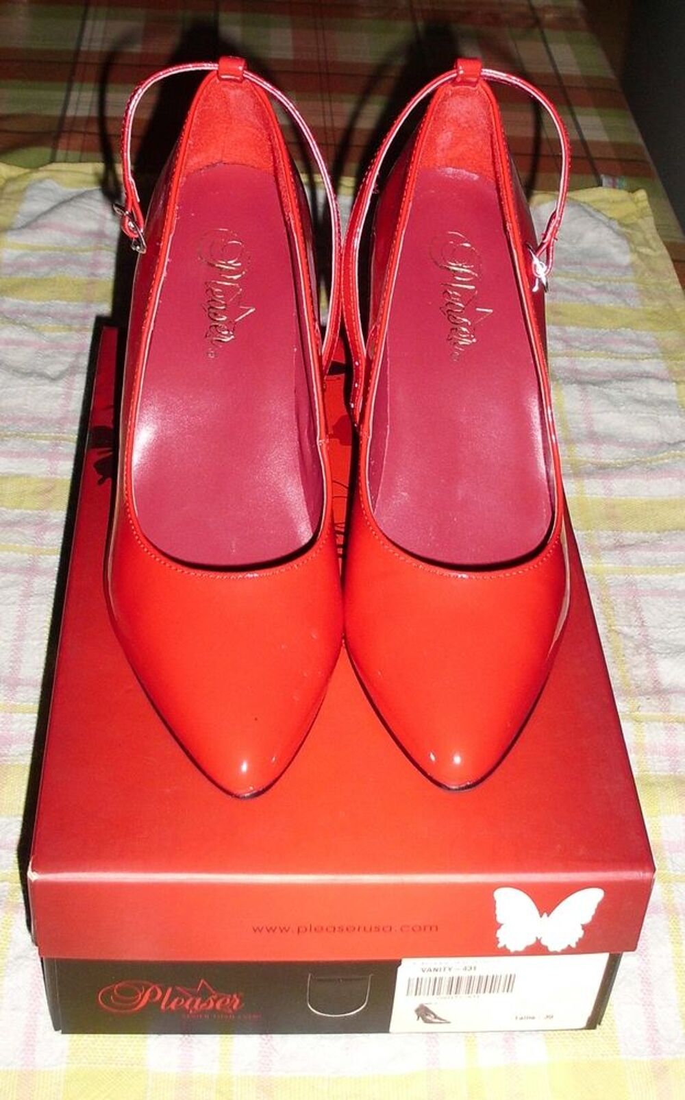 Escarpins vernis rouge Vêtements