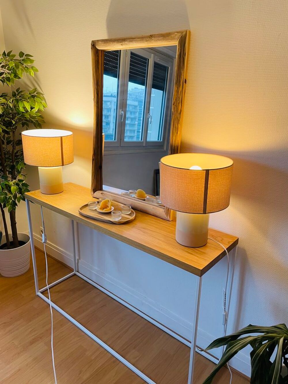 Tr&egrave;s belle console maison du monde Meubles