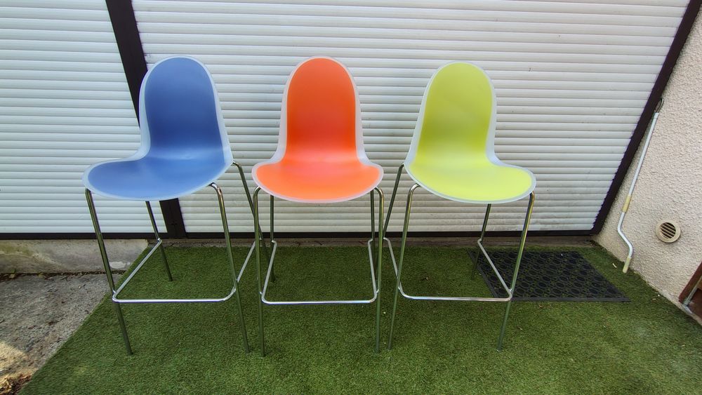 Table et chaises hautes mange debout Meubles