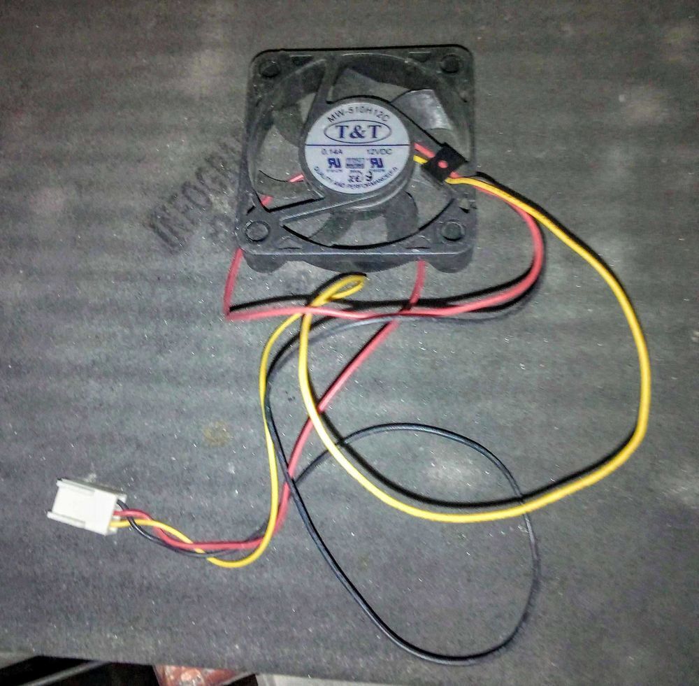 lot de 5 ventilateur 12v de toutes tailles Matériel informatique