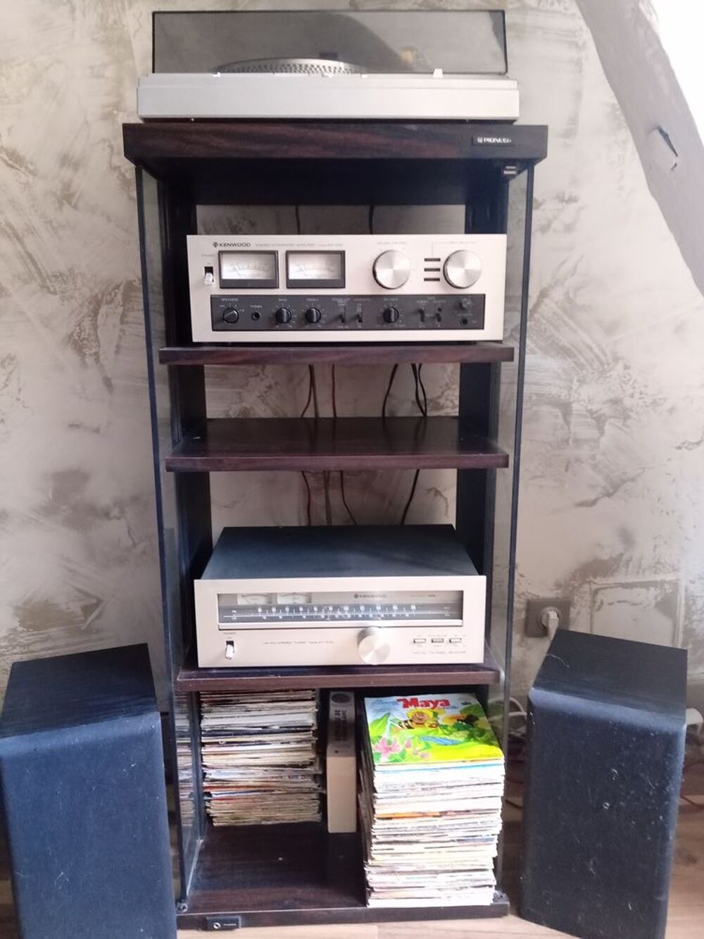 Cha&icirc;ne Hifi KENWOOD avec meuble et sa collection Vinyles Audio et hifi