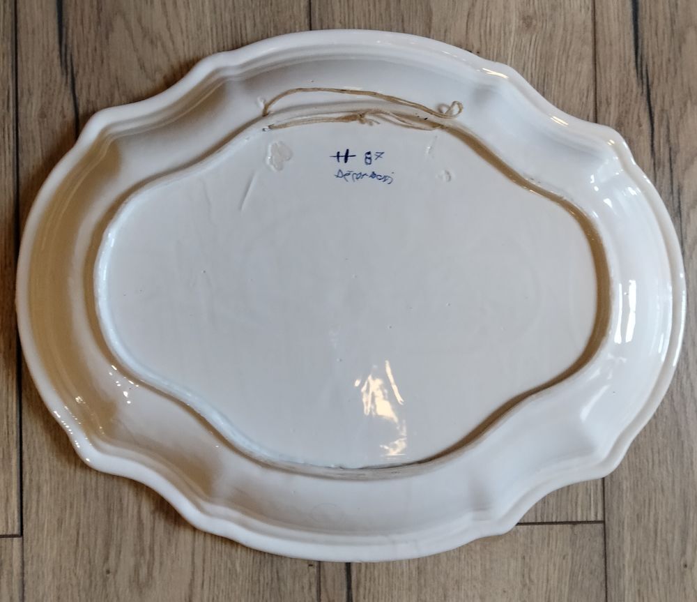 Plat creux "&nbsp;Moustiers&nbsp;". Electroménager