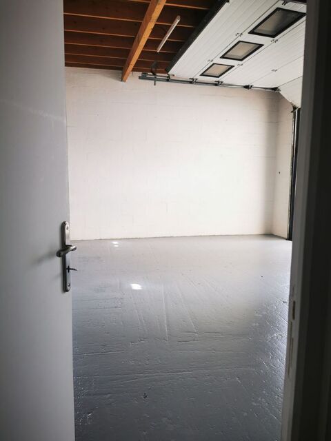  Parking / Garage � louer 90 m�