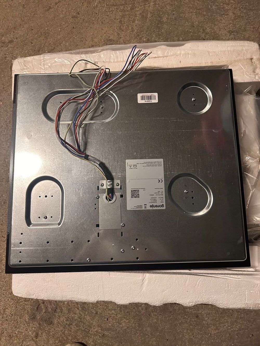 plaque vitroc&eacute;ramique Electrom�nager