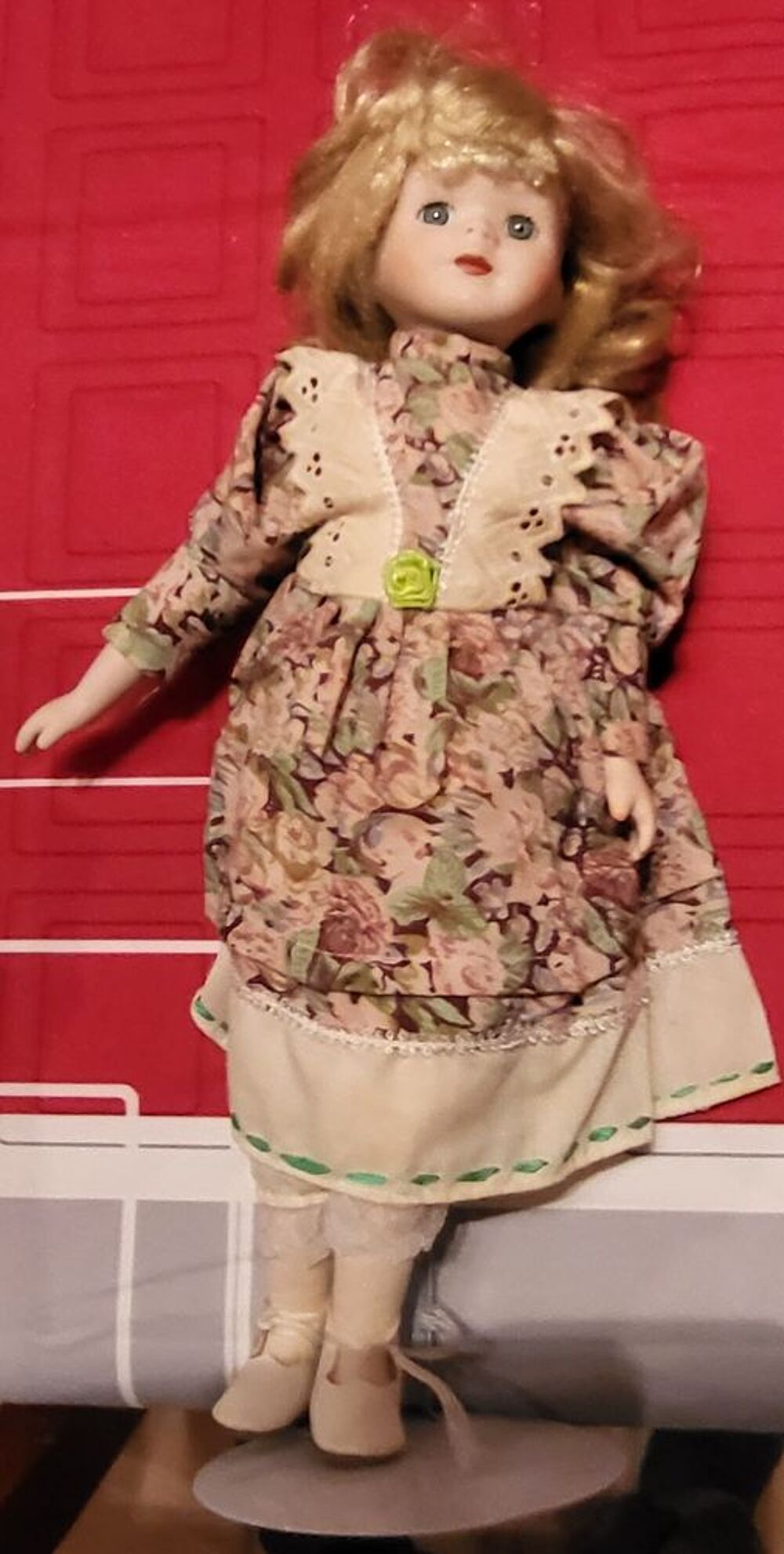 Poup&eacute;es porcelaine 