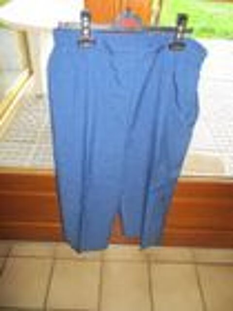 Pantacourt neuf bleu 0 Mrignies (59)