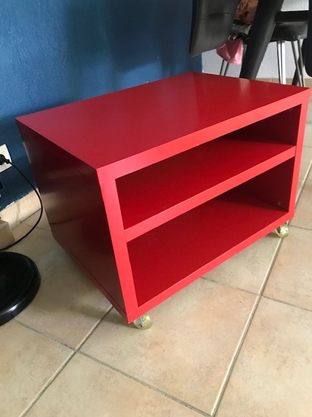 meuble roulant rouge Meubles