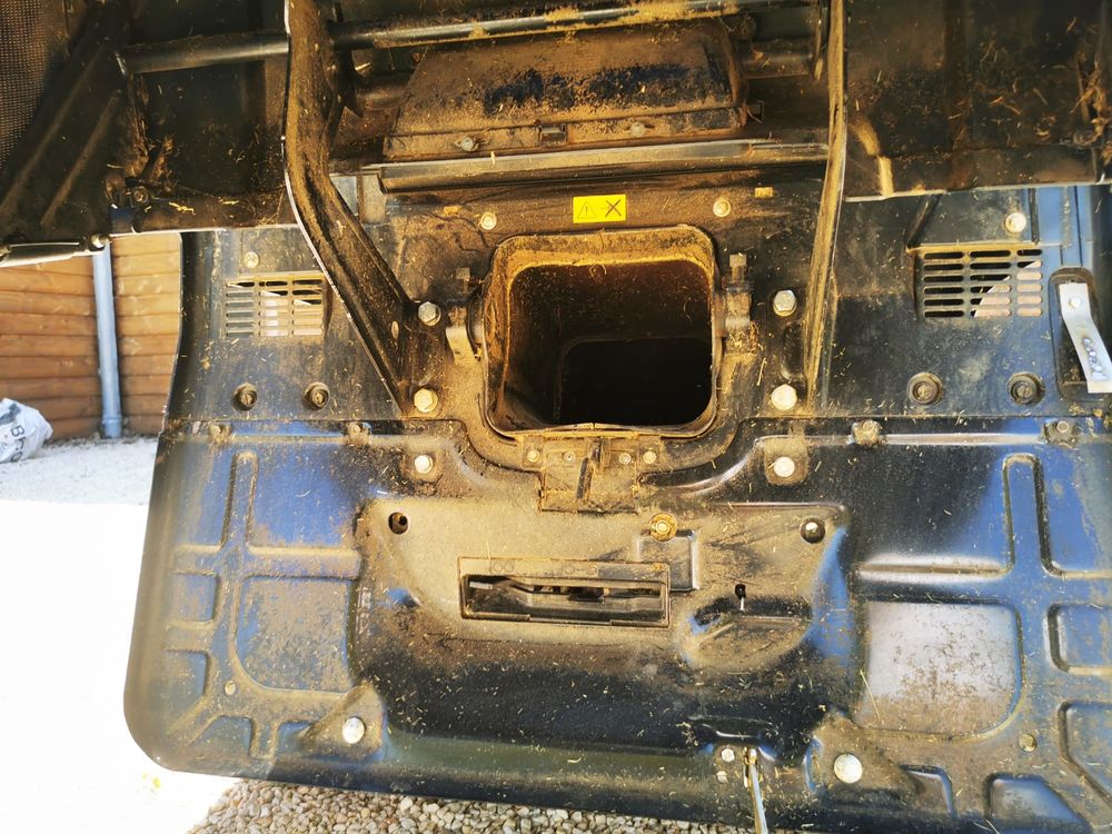 Tracteur tondeuse Oleo Mac Jardin