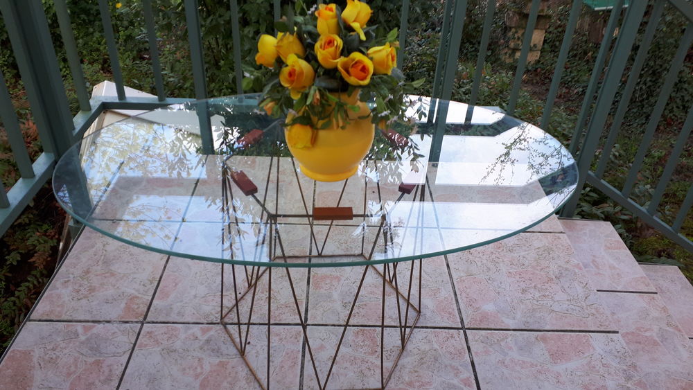 Table ovale en verre Dcoration
