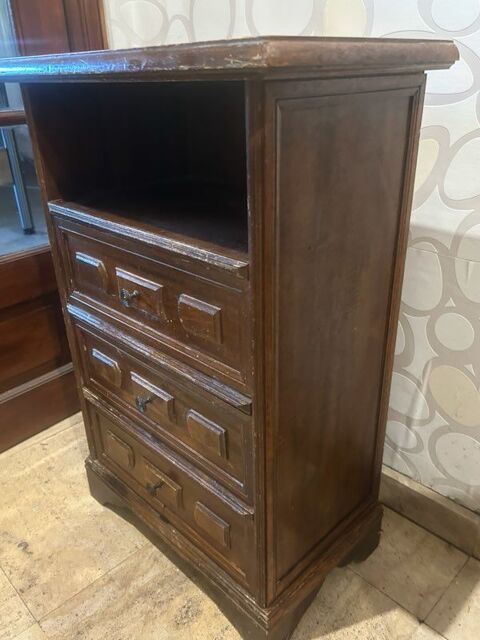 petite commode chêne, meuble de chevet
10 Ostricourt (59)