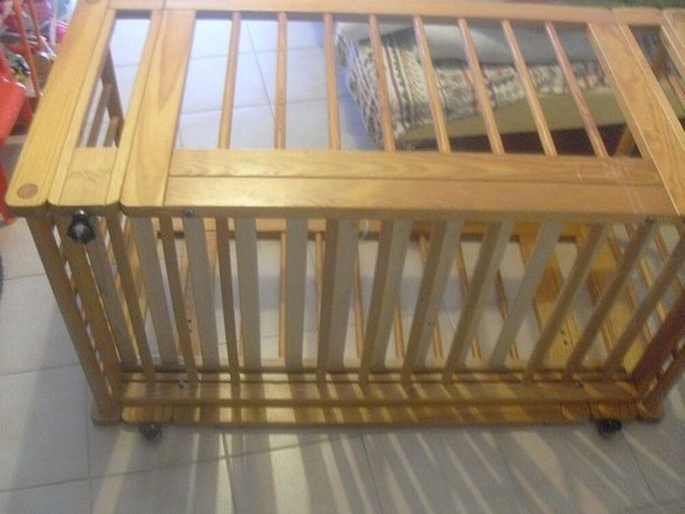 Lit &agrave; barreaux en pin Mobilier enfants