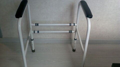 CADRE DE TOILETTES 0 59162 Ostricourt