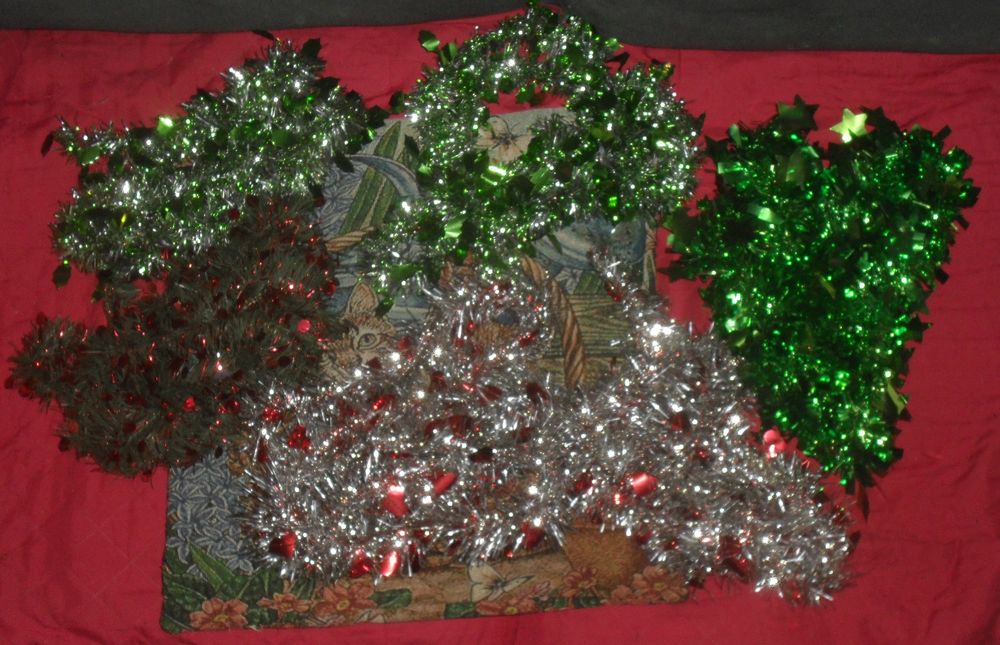 Lot de 6 guirlandes originales. Décoration