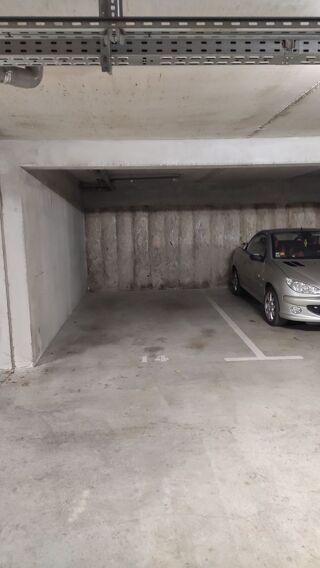  Parking / Garage � louer 12 m�