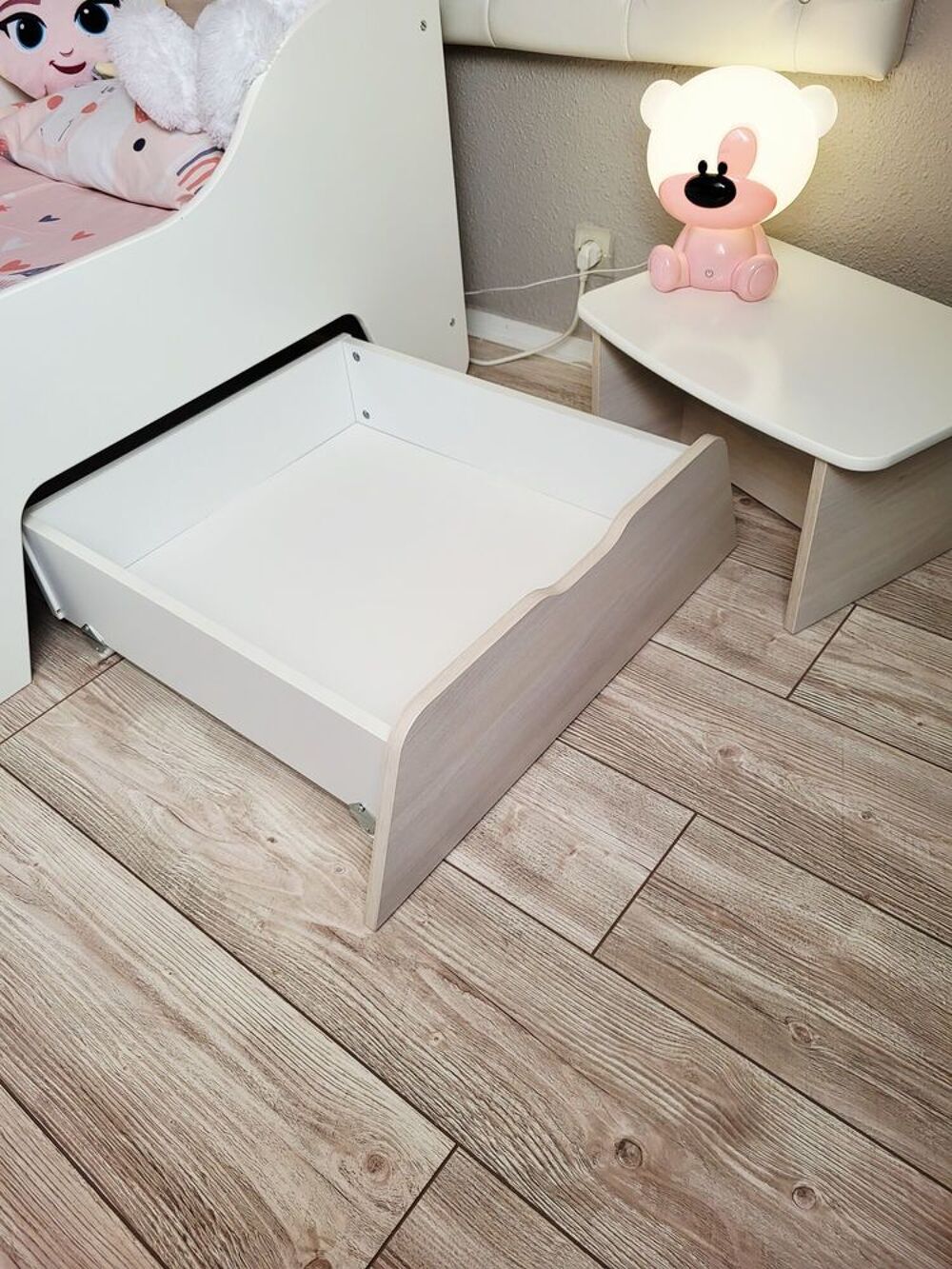 Lit enfant 70x140 cm avec chevet + tiroir Mobilier enfants
