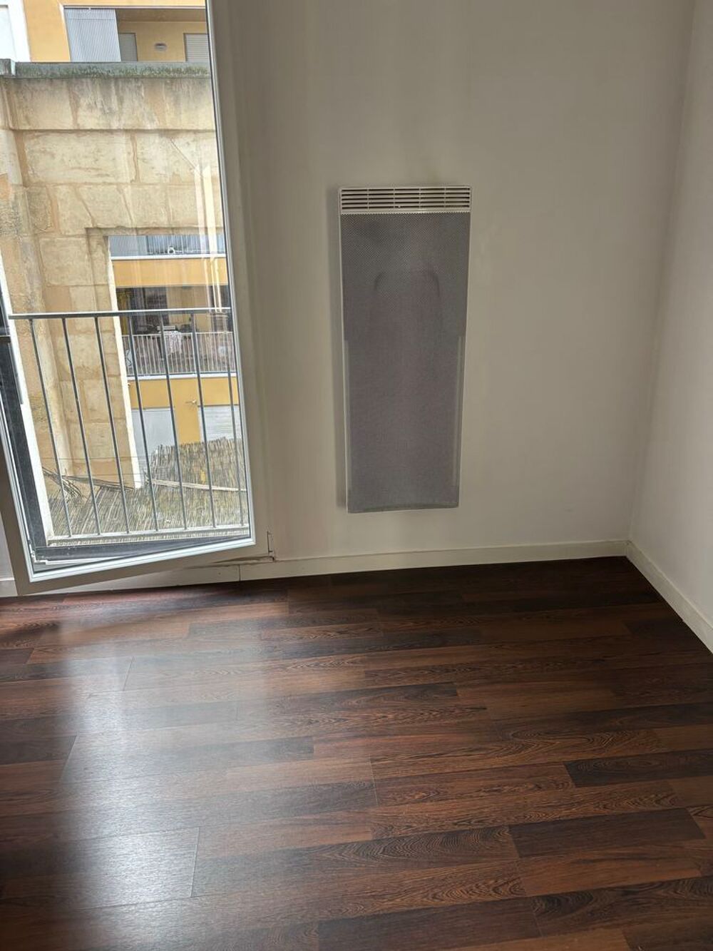 Parquet stratifi&eacute; ~ 60m2 Bricolage