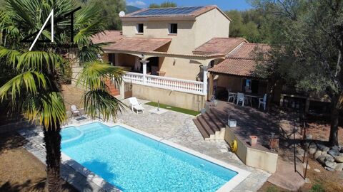   Belle villa de 182 m2 avec piscine situe en impasse sans vis  vis sur 1354 m2 de terrain Villa - 7 pice(s) - 182 m