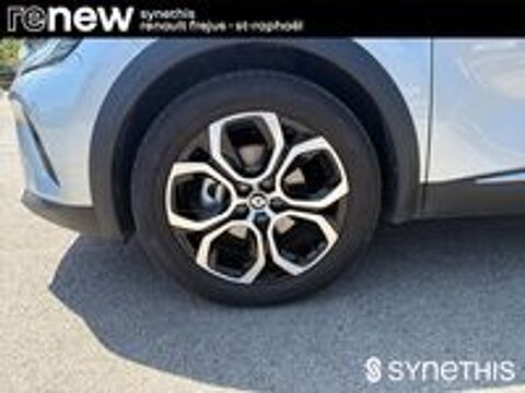 Captur E-Tech full hybrid 145 Techno 2022 occasion 83600 Fr&eacute;jus