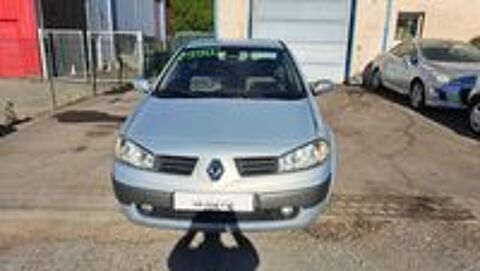 M&eacute;gane II M&eacute;gane 1.9 dCi 120 Sport Dynamique 2004 occasion 01630 Saint-Genis-Pouilly