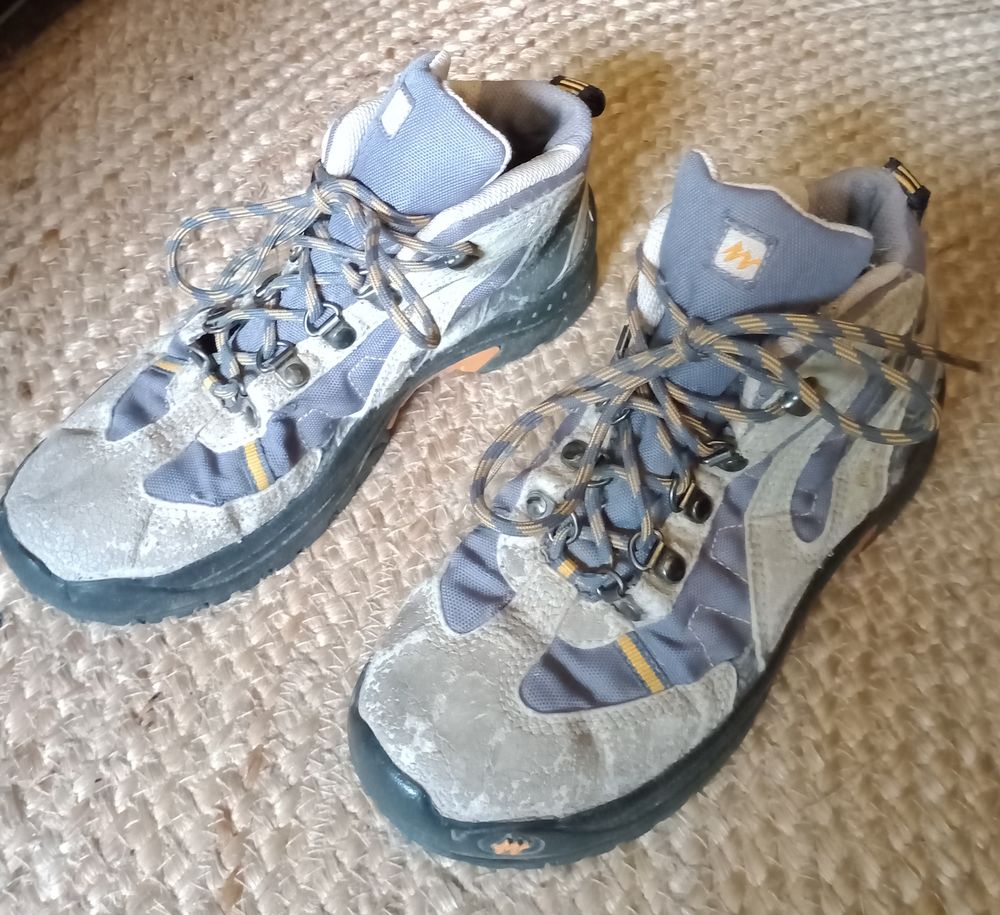 chausse de marche Quechua - taille 36 Chaussures enfants