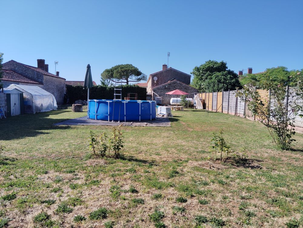Maison 6 pièces 165 m² · à Le Langon · 165 m² · 221 000 €