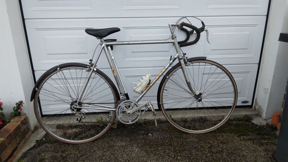 VELO DE ROUTE Vélos
