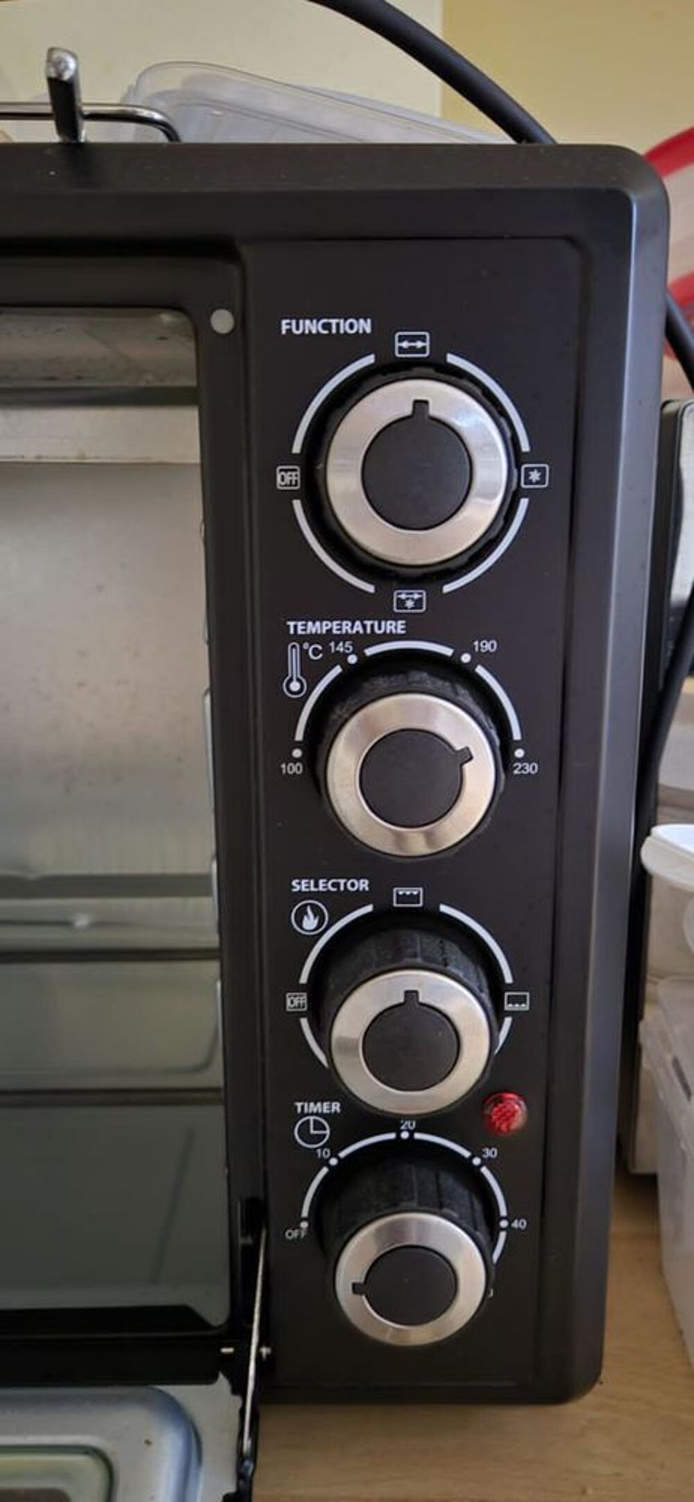 Four multifonctions Electroménager