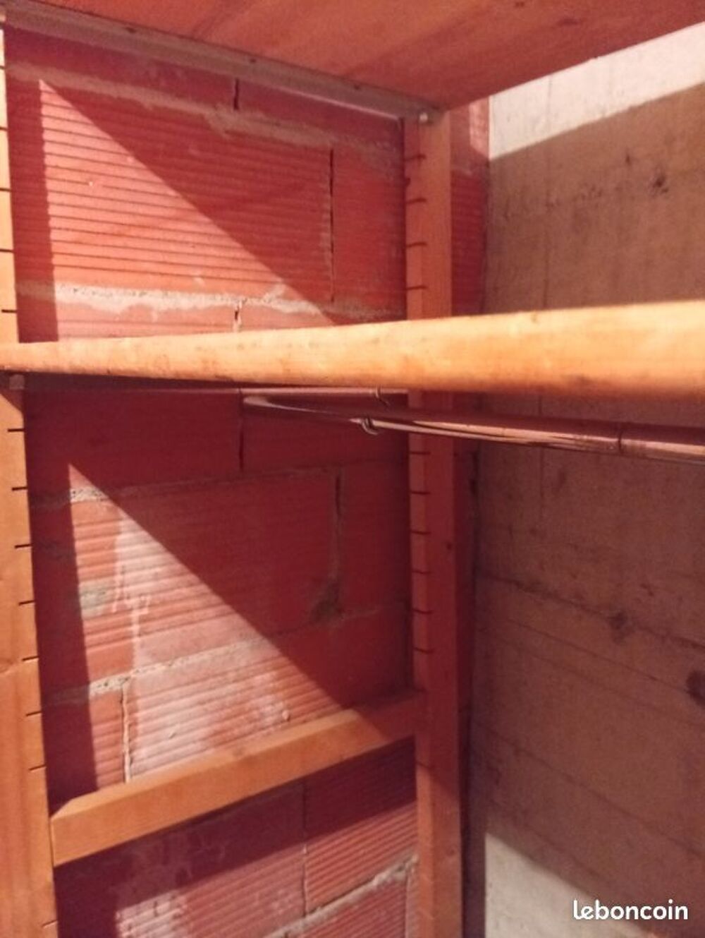 Etag&egrave;res en bois Bricolage