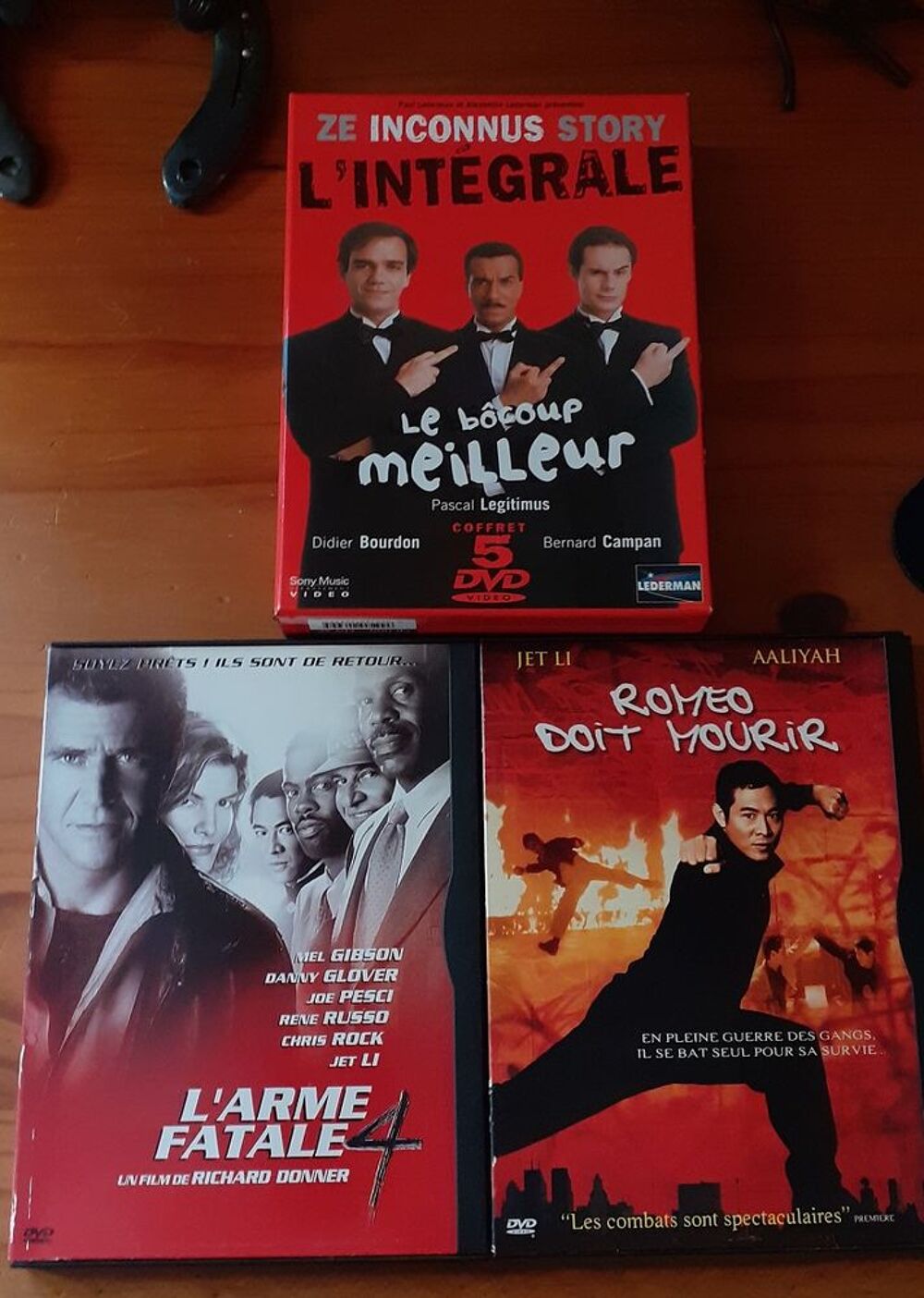 25 DVD DVD et blu-ray