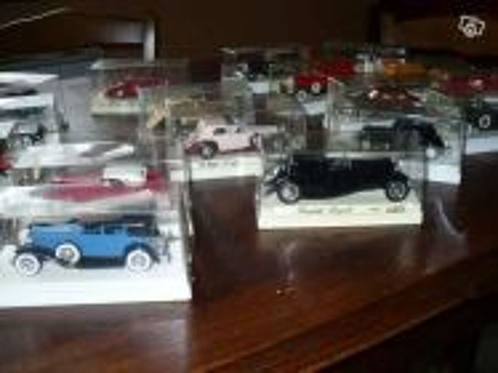 voitures miniatures 