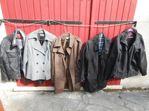 Lot de manteaux, blousons pour homme et femme 0 Cergy (95)