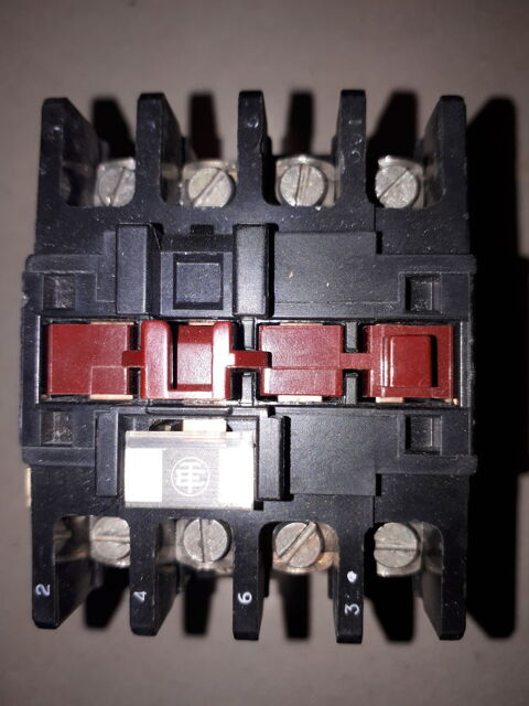 contacteur de puissance t�l�m�canique lc2 d259 (104) 40 Vend�me (41)
