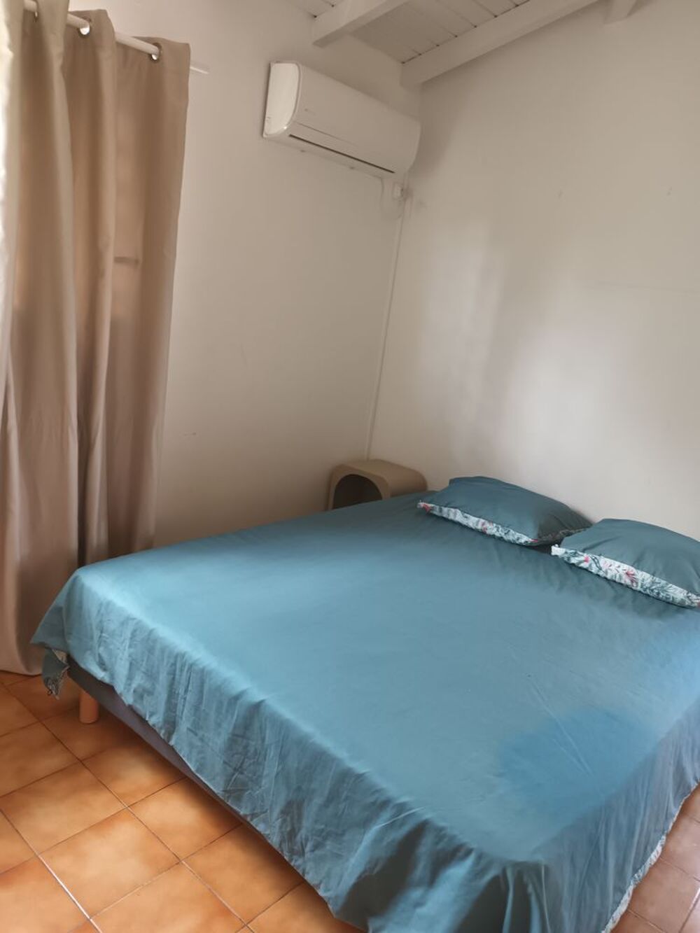 Location Appartement F2 meublé Les abymes