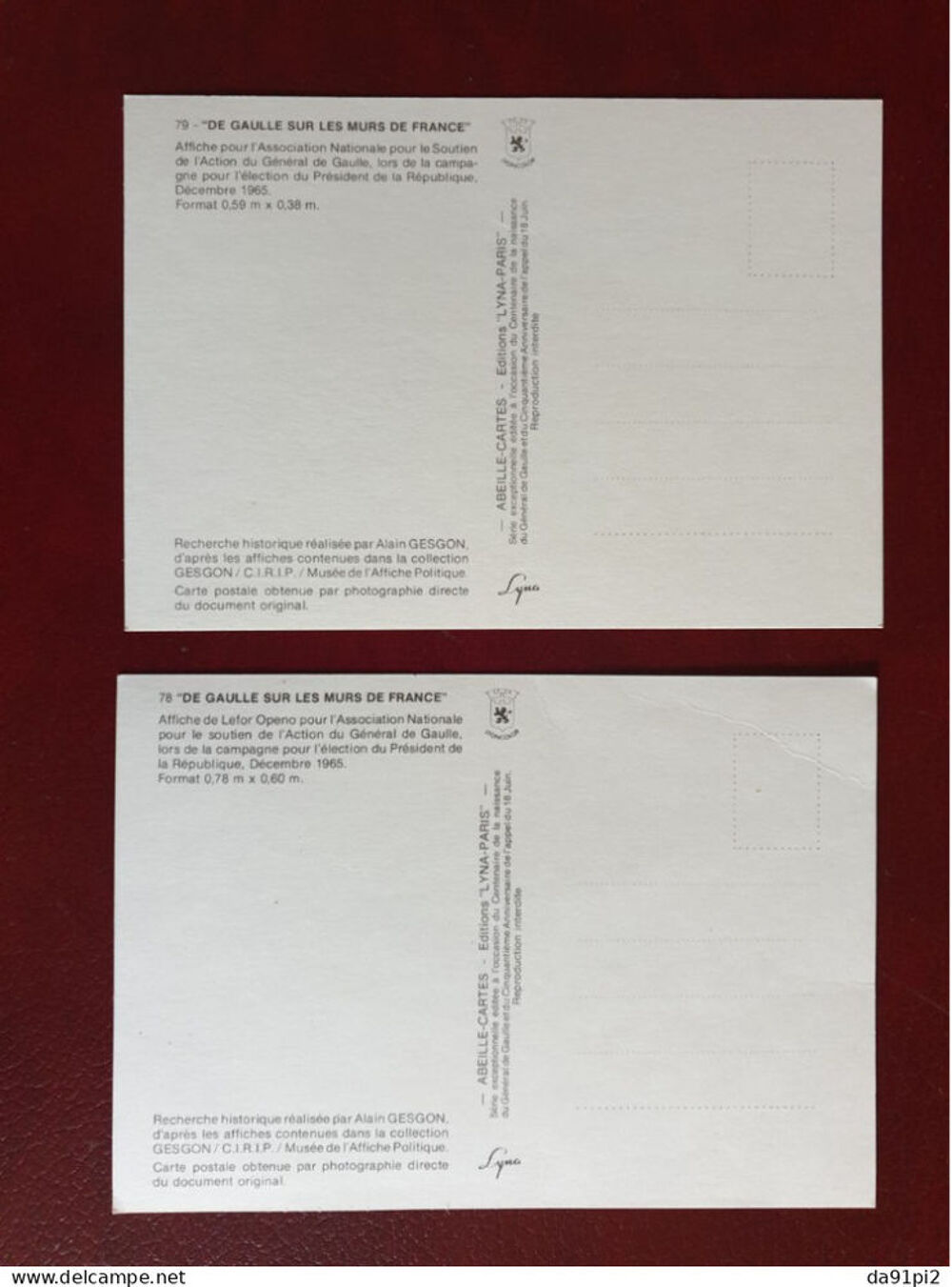 Lot de 2 cartes postales reproduction d'affiches De Gaulle 