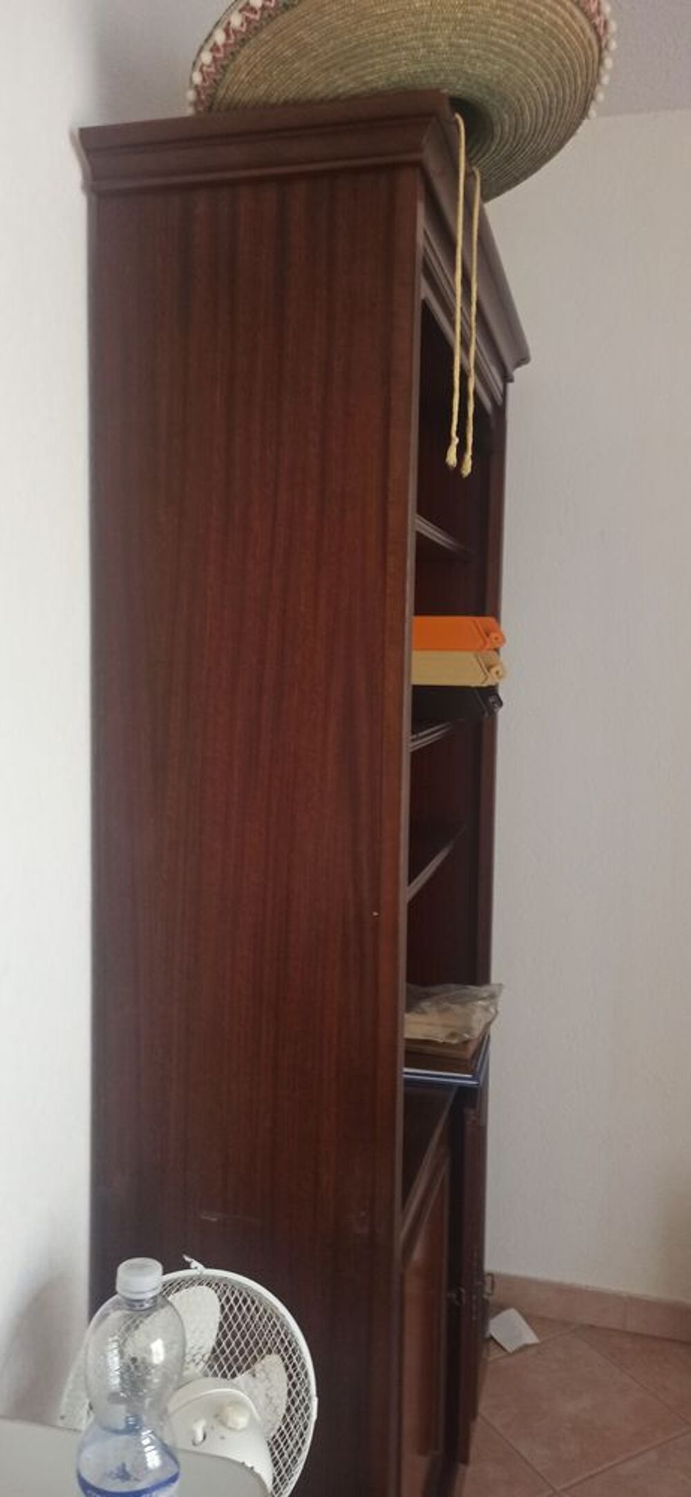 Biblioth&egrave;que bois fonc&eacute; Meubles