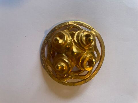 Broche Ronde dorée arabesques LANVIN 160 Vigneux-sur-Seine (91)