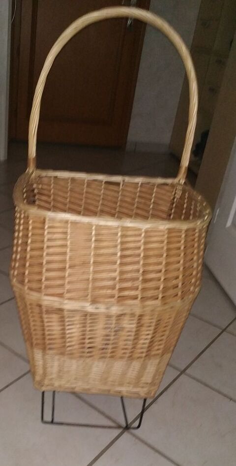 panier a bois mobile 10 Davézieux (07)