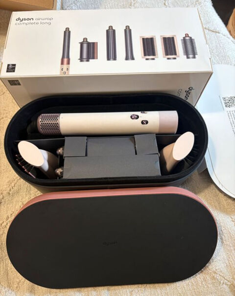 Dyson airwrap Paris 1 (75)